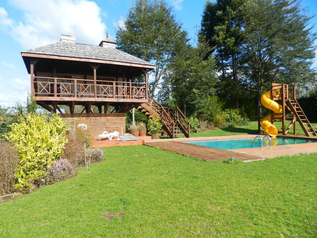 Lodge Lomas Del *